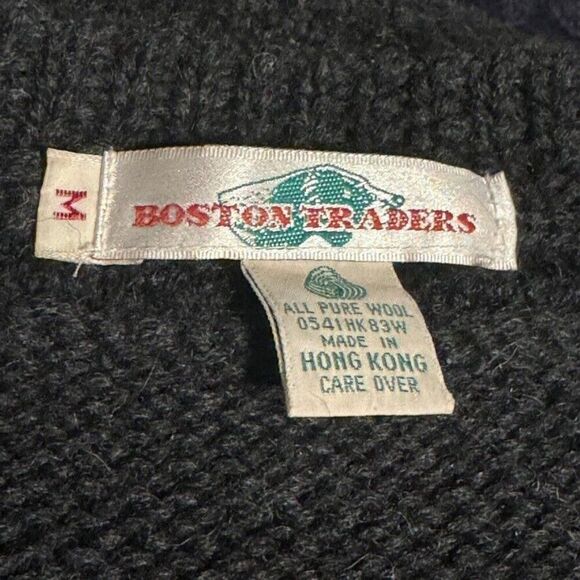 Vintage 1980s Boston Traders Black Wool Chunky Floral Embroidered Cardigan Sz M - Picture 2 of 8